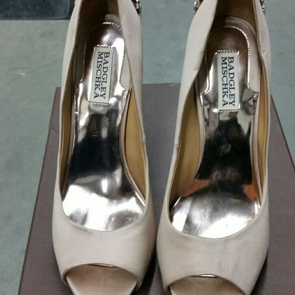 Bagley Miscka Kiara Embellished Peep Toe Shoe